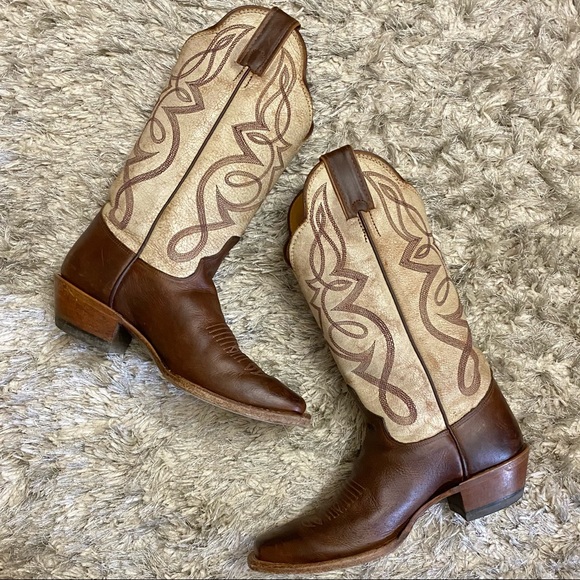 Justin Two Tone Embroidered Western Boot - Picture 2 of 16
